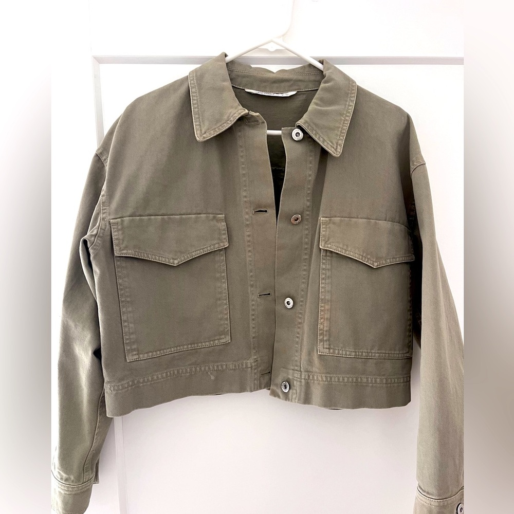 Cropped utility jacket